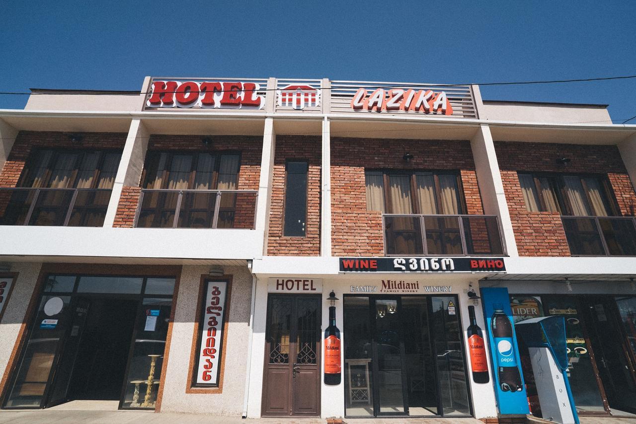 Lazika Hotel Zugdidi Kültér fotó