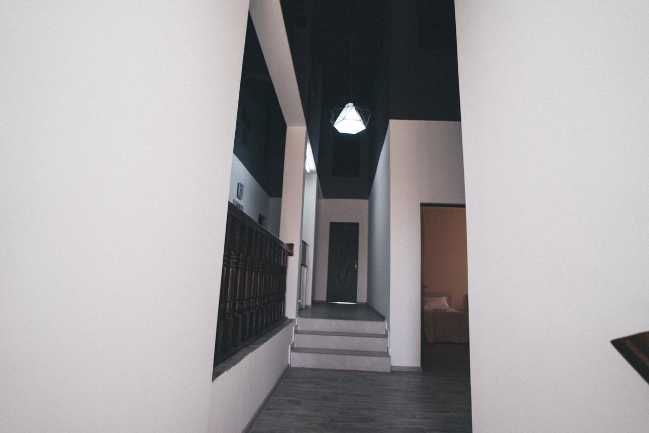 Lazika Hotel Zugdidi Kültér fotó